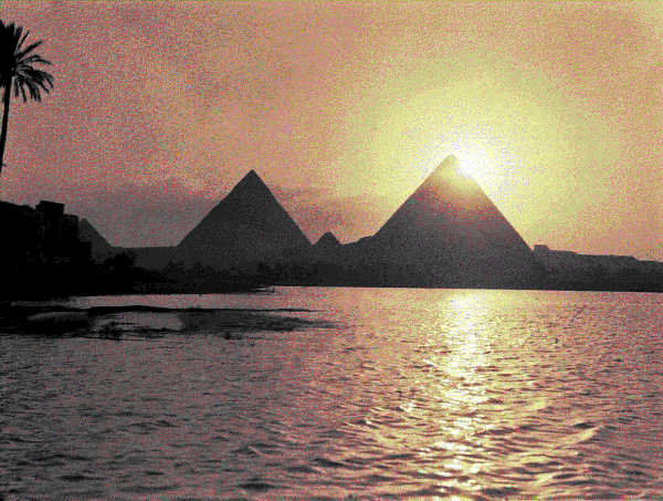 sun over giza